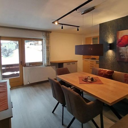 Haus Enzian Apartment Lermoos Bagian luar foto