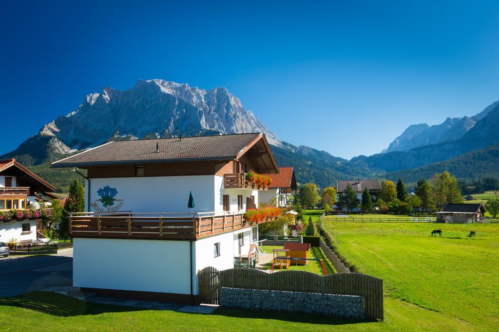 Haus Enzian Apartment Lermoos Bagian luar foto