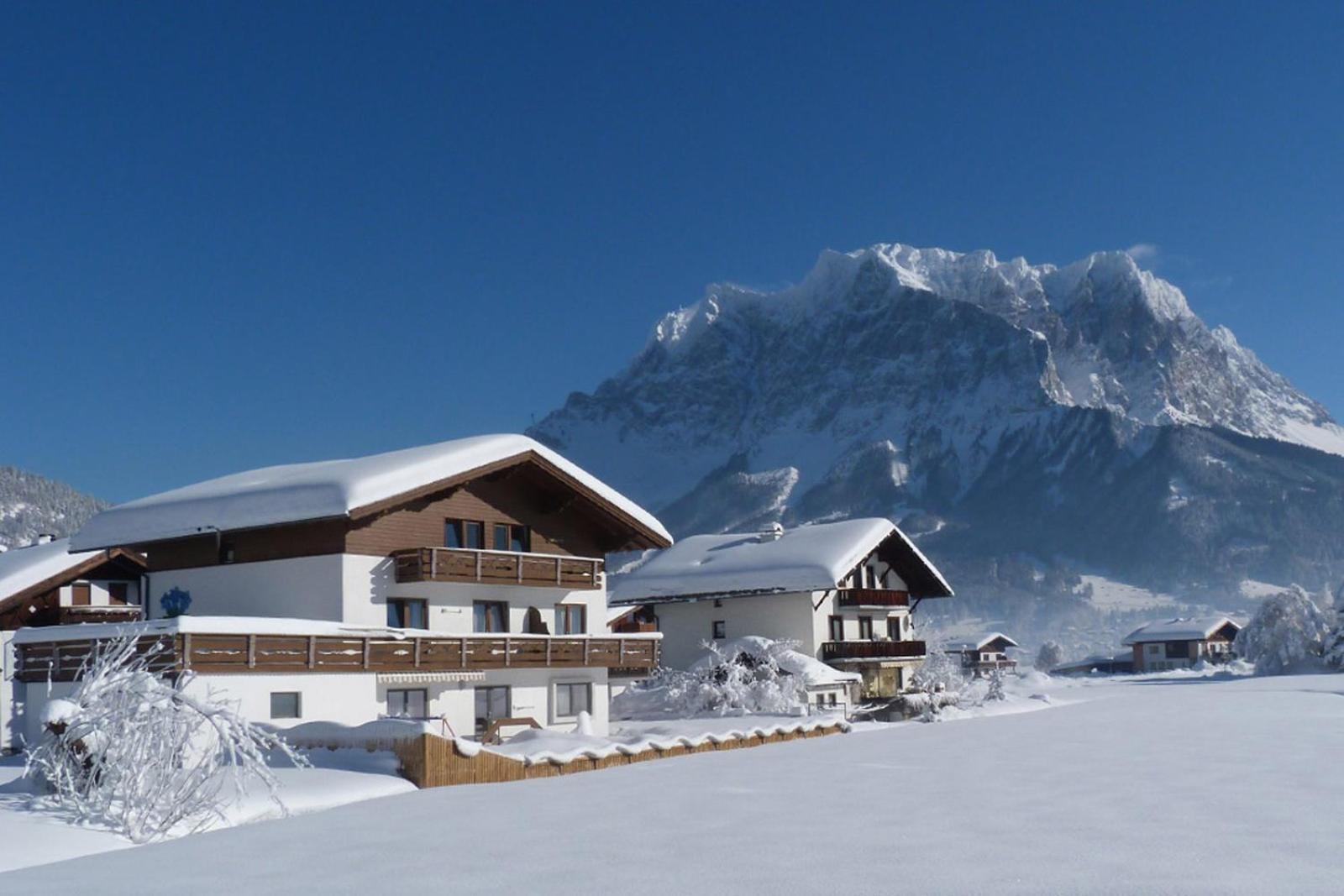 Haus Enzian Apartment Lermoos Bagian luar foto