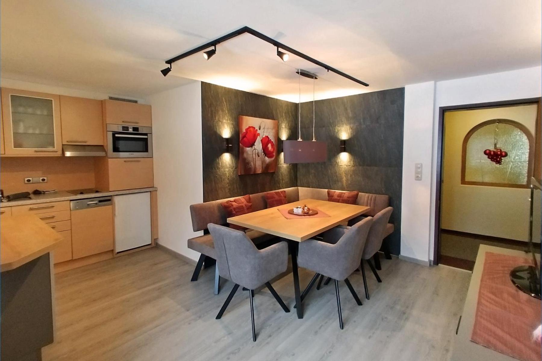 Haus Enzian Apartment Lermoos Bagian luar foto